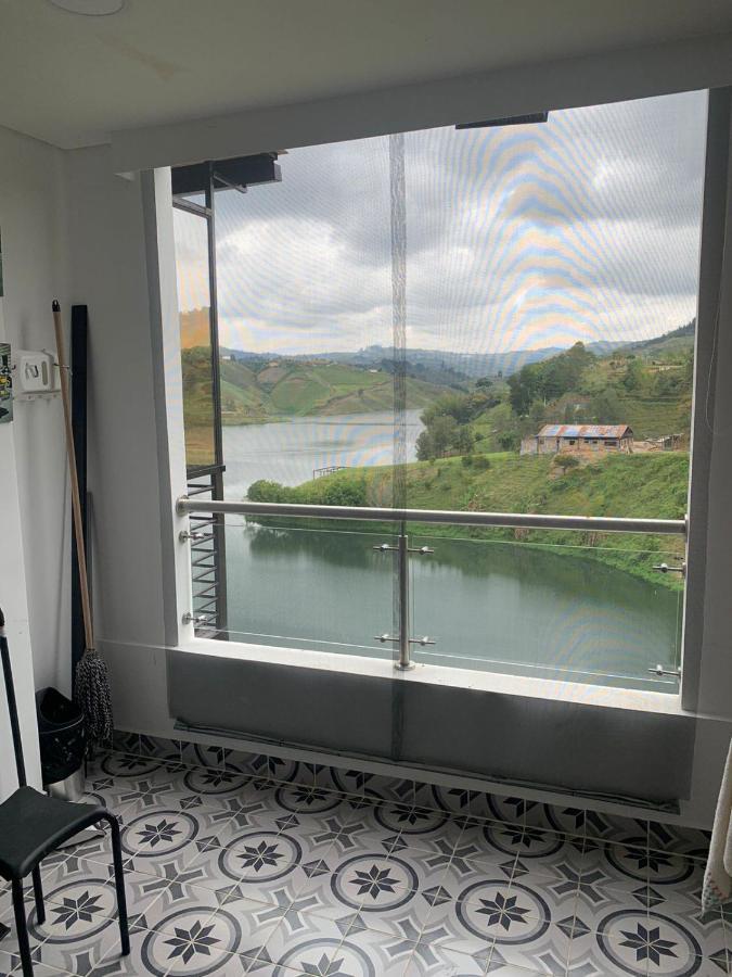 Hermoso apartmento con La mejor vista el peñol Guatapé Exterior foto